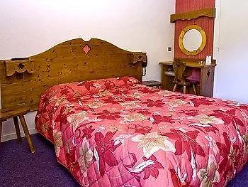 Du Soleil Hotel 2*